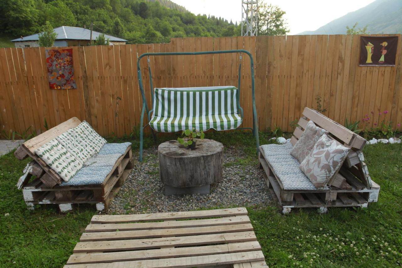 Cottage Woodside Mestia Exterior foto